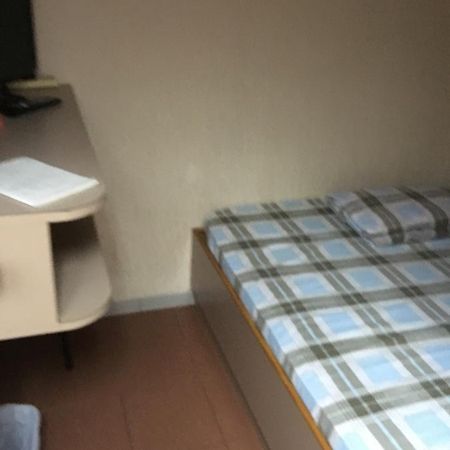 קוולון Po Wah Hotel מראה חיצוני תמונה